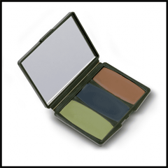 Hunters Specialties Woodland 3 Color Face Camo Kit for effective camouflage during hunting.
